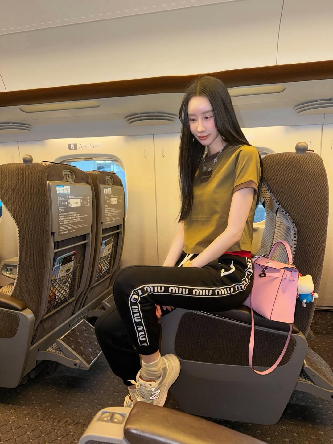 อิ๊งค์ - ภัทรานิษฐ์ วิริยะบำรุงกิจ