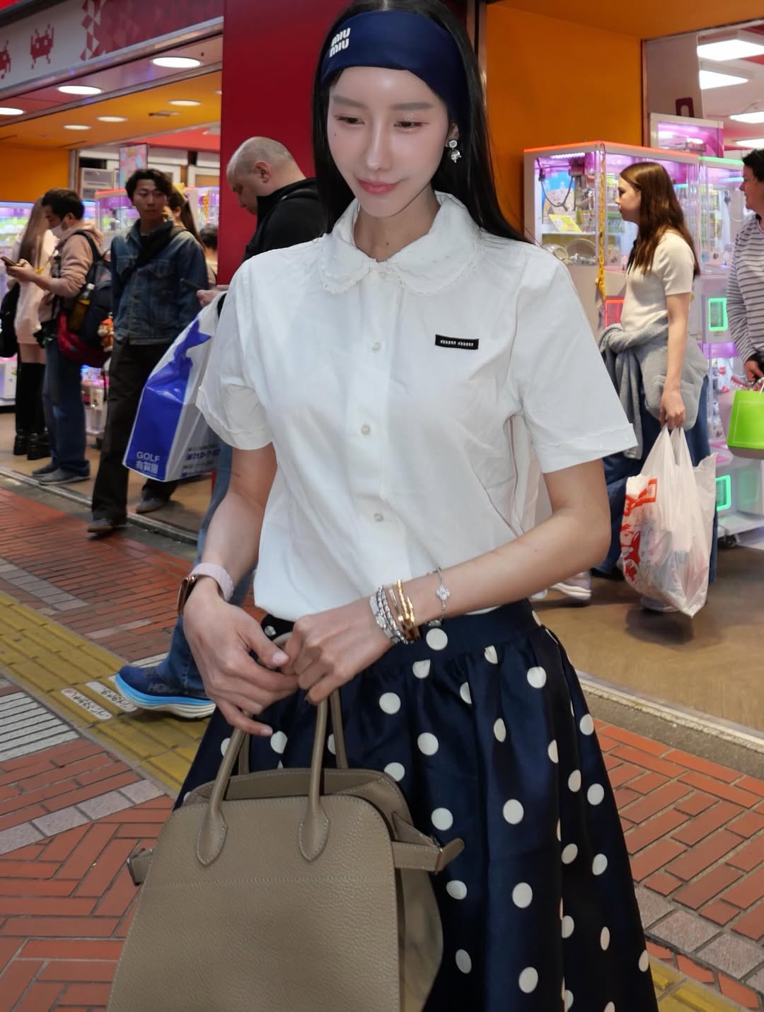 อิ๊งค์ - ภัทรานิษฐ์ วิริยะบำรุงกิจ