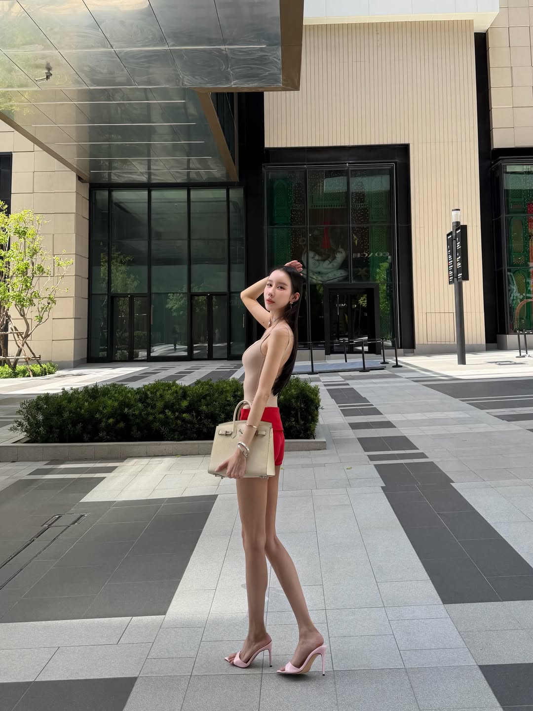 อิ๊งค์ - ภัทรานิษฐ์ วิริยะบำรุงกิจ