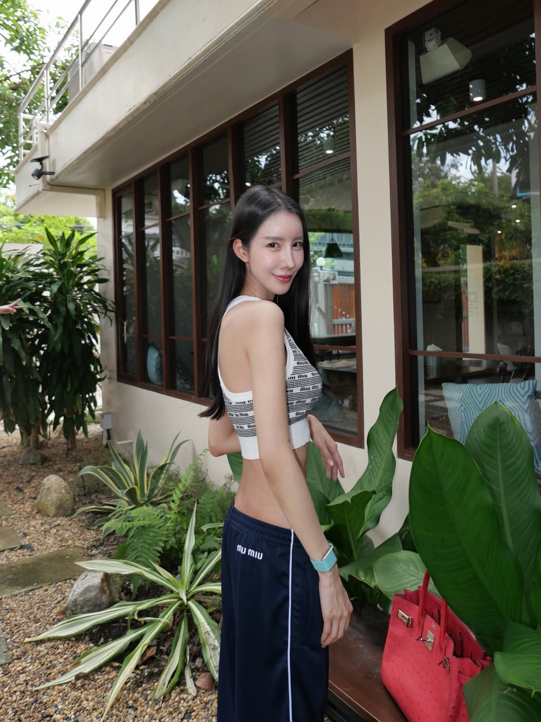 อิ๊งค์ - ภัทรานิษฐ์ วิริยะบำรุงกิจ