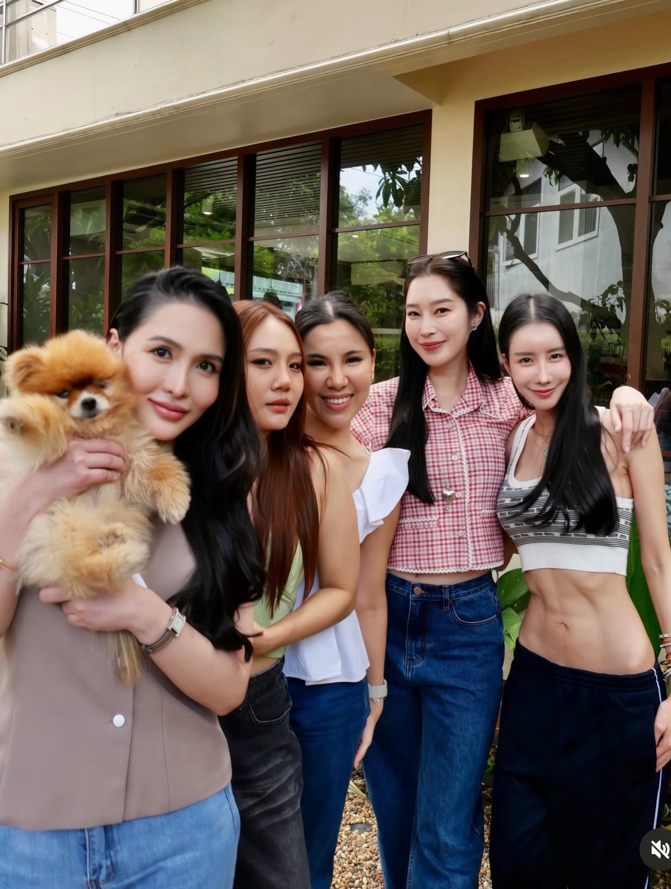 อิ๊งค์ - ภัทรานิษฐ์ วิริยะบำรุงกิจ