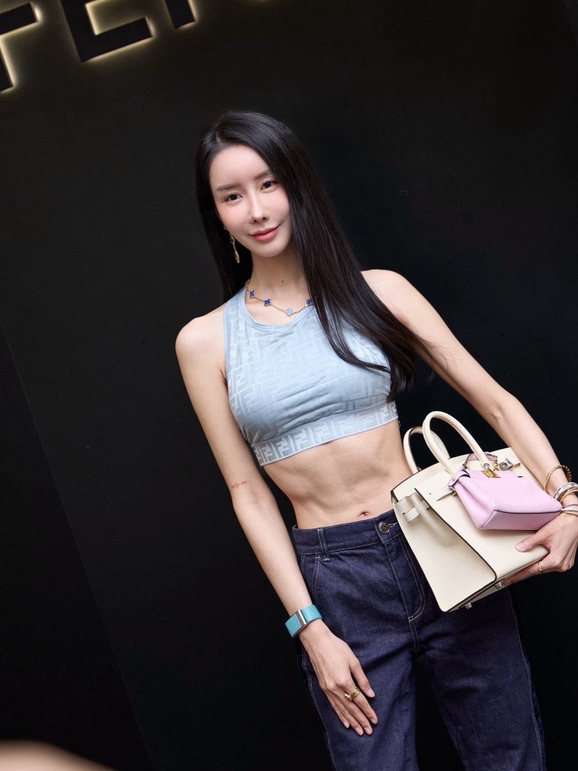 อิ๊งค์ - ภัทรานิษฐ์ วิริยะบำรุงกิจ