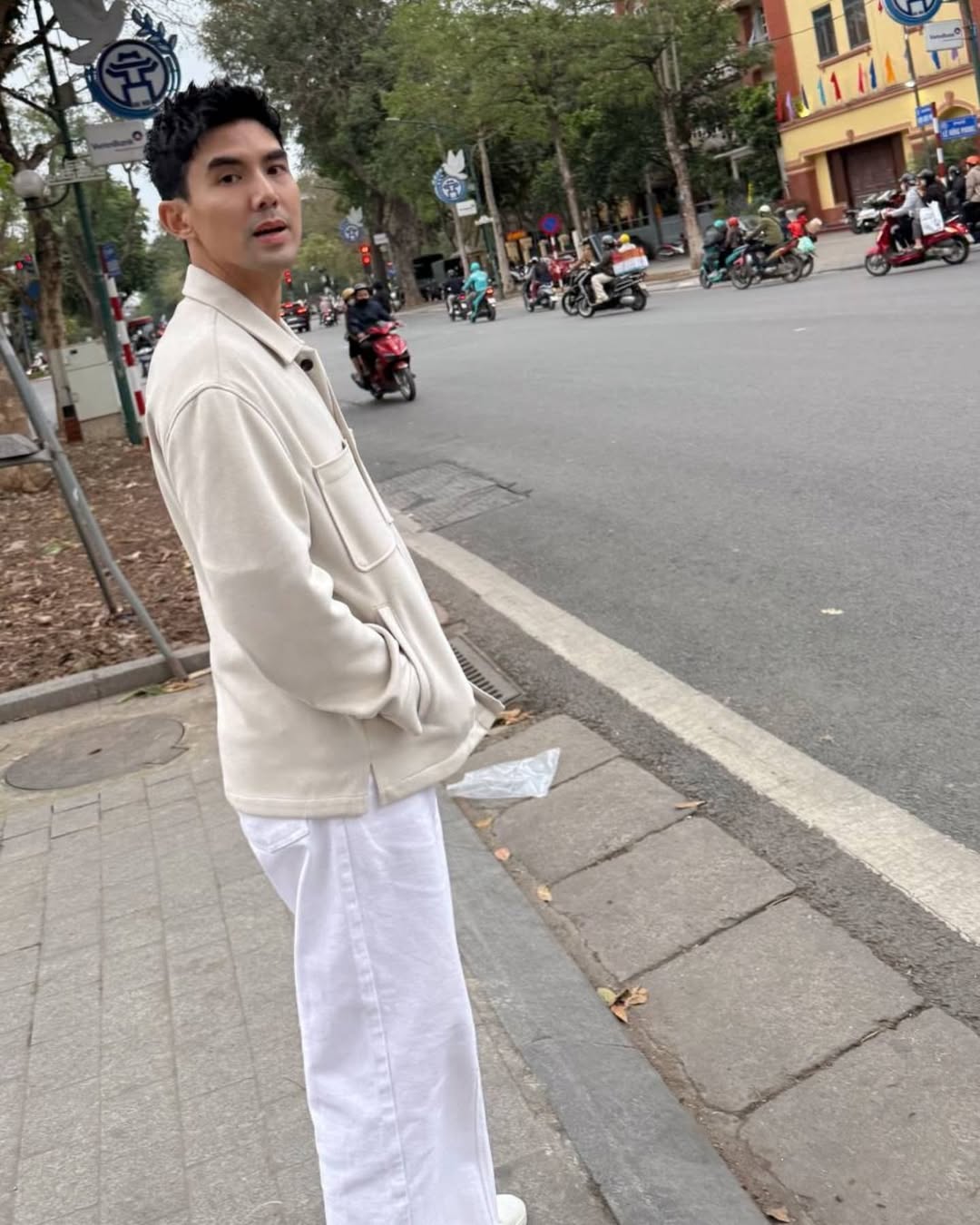 เต๋อ - ฉันทวิชช์ ธนะเสวี