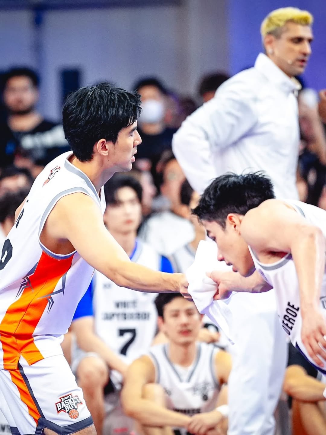 เต๋อ - ฉันทวิชช์ ธนะเสวี