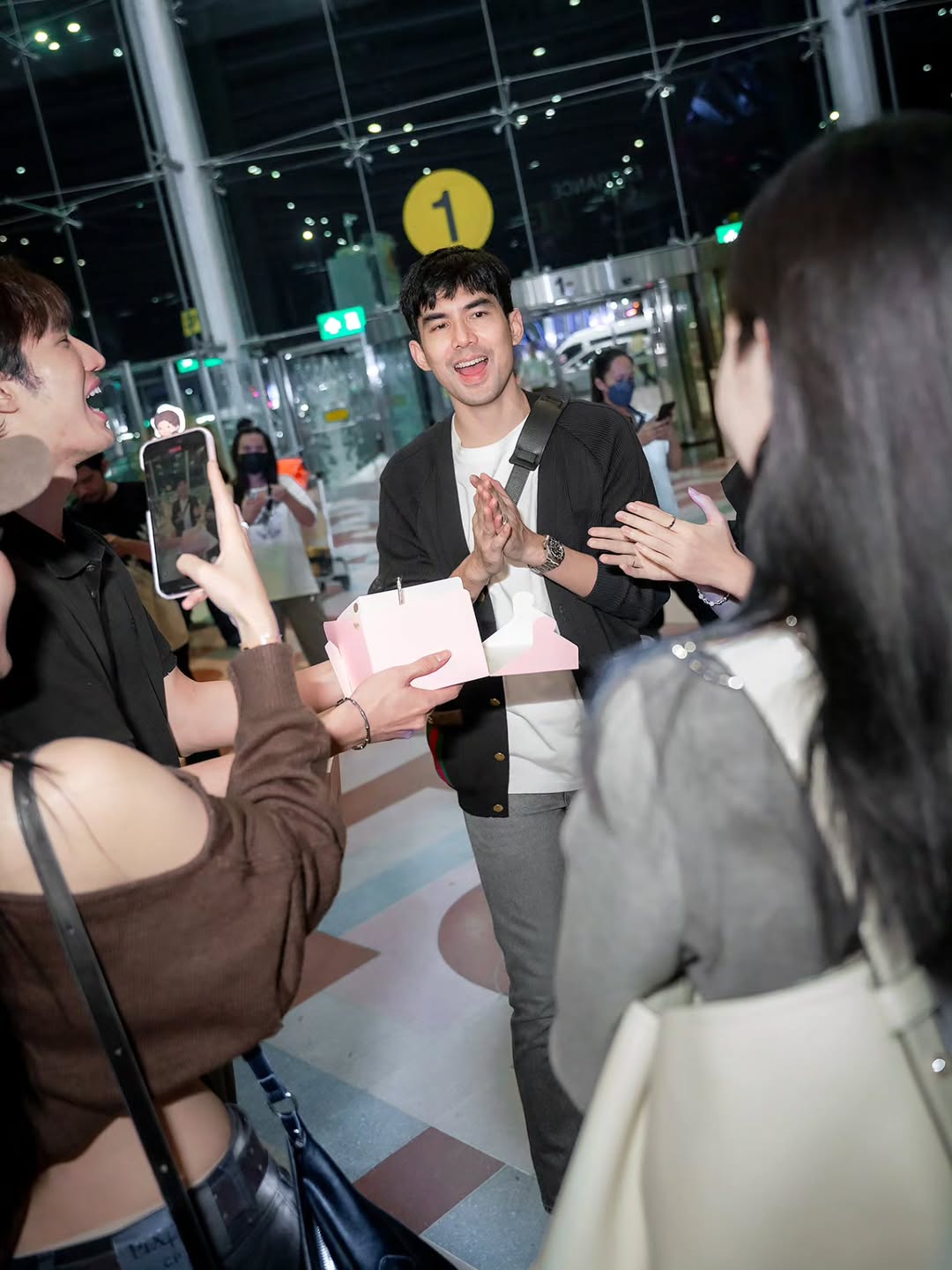 เต๋อ - ฉันทวิชช์ ธนะเสวี