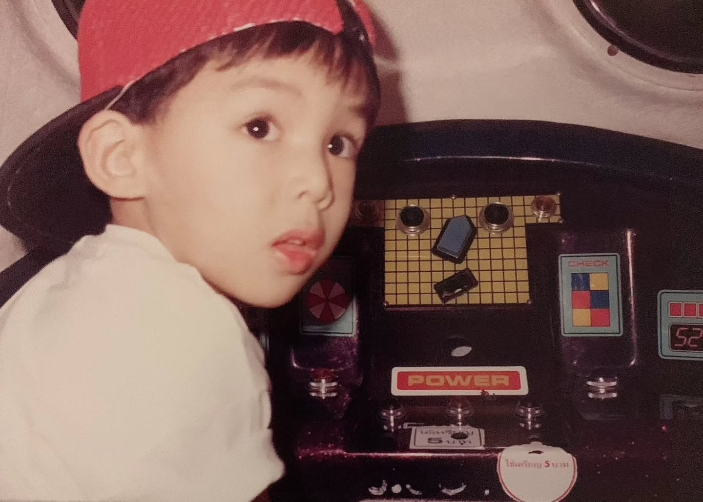 เต๋อ - ฉันทวิชช์ ธนะเสวี