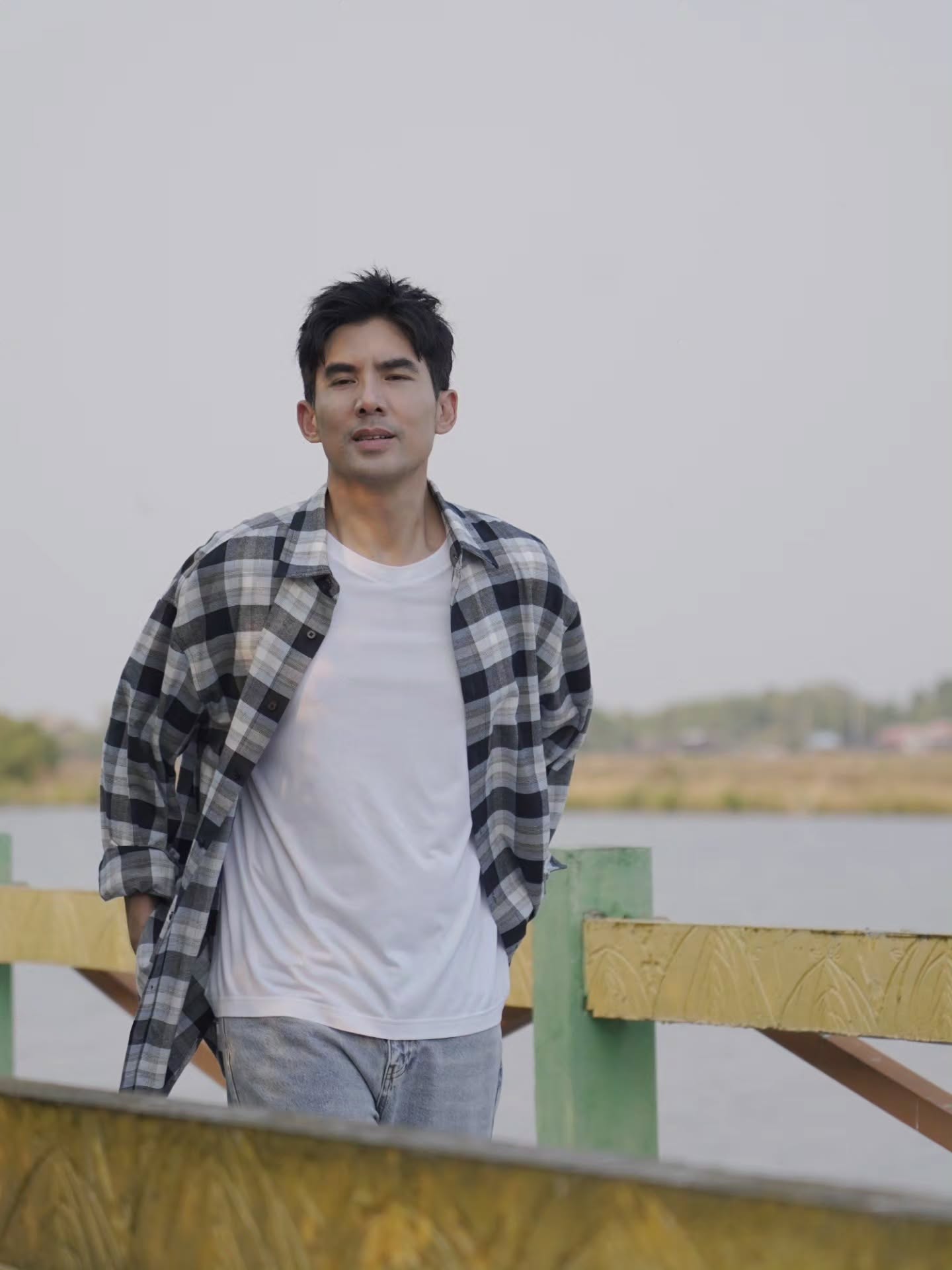 เต๋อ - ฉันทวิชช์ ธนะเสวี