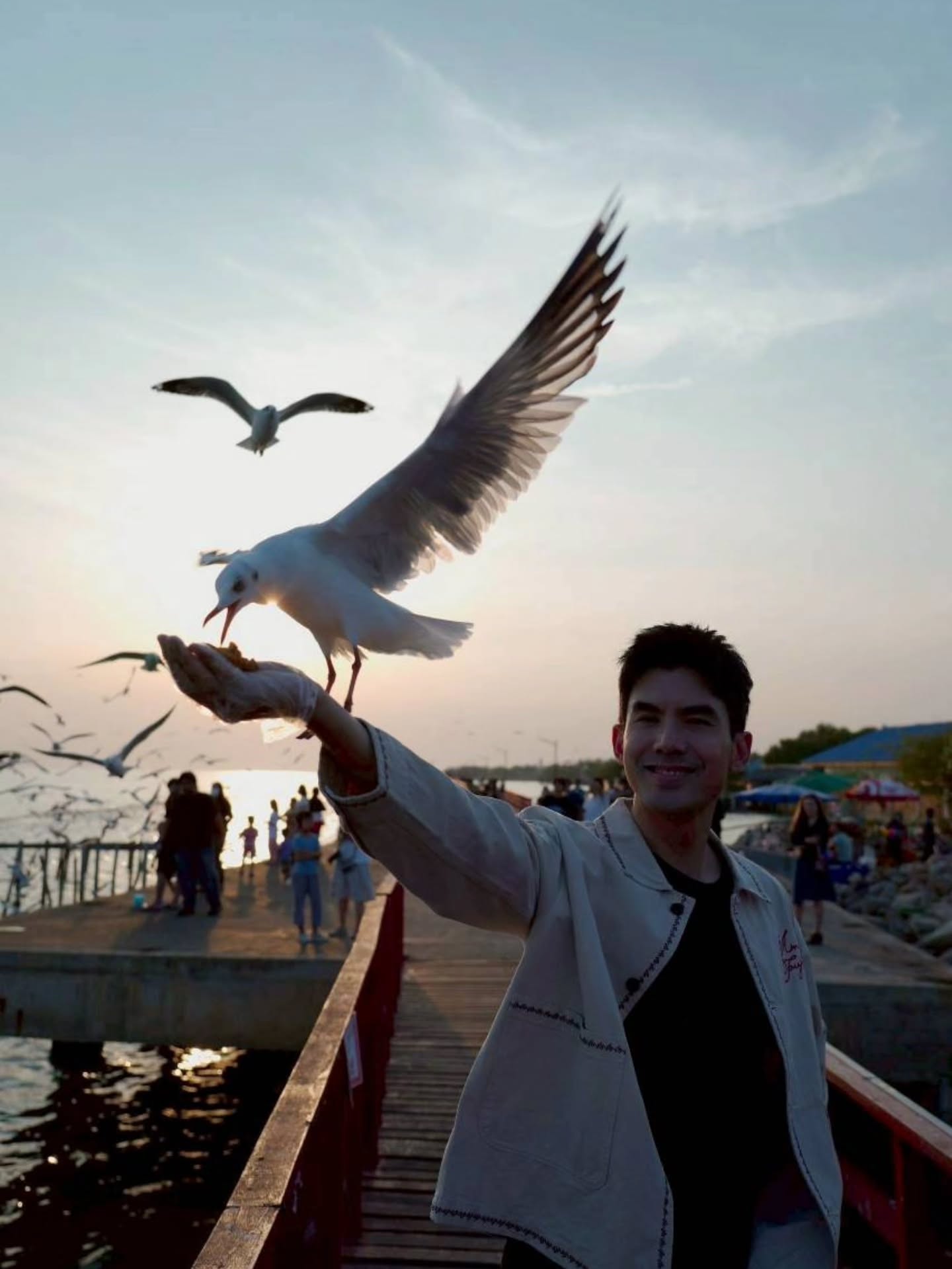 เต๋อ - ฉันทวิชช์ ธนะเสวี