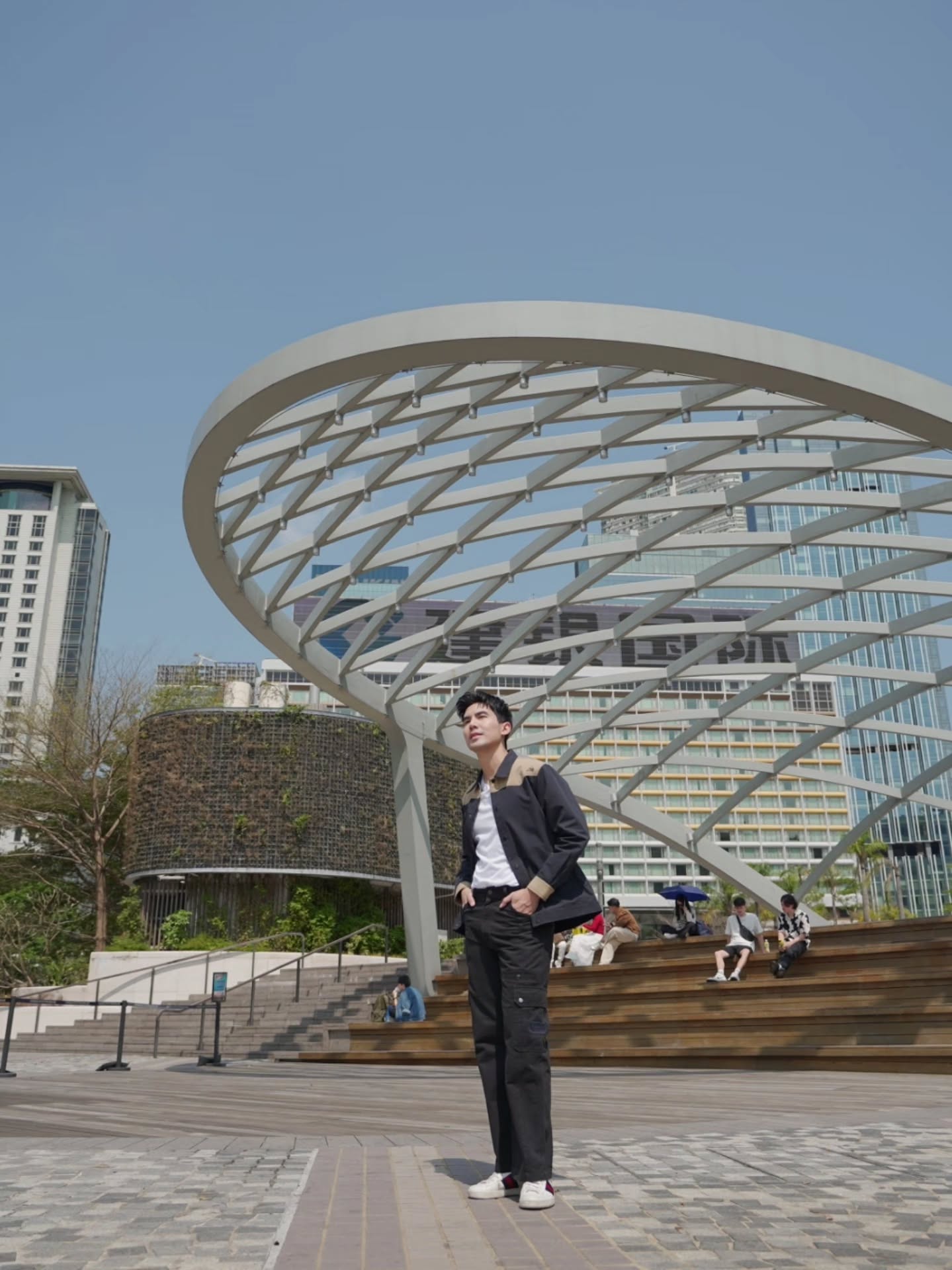 เต๋อ - ฉันทวิชช์ ธนะเสวี