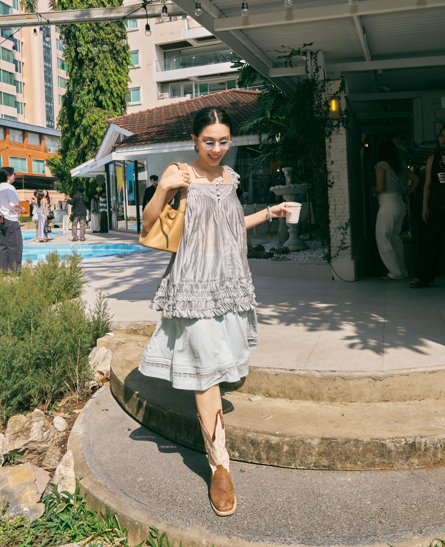 ฟ้า - ษริกา สารทศิลป์ศุภา