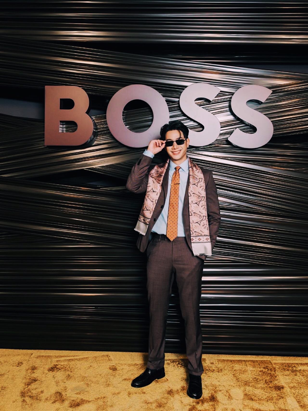 ตุลย์ - ภากร ธนศรีวนิชชัย