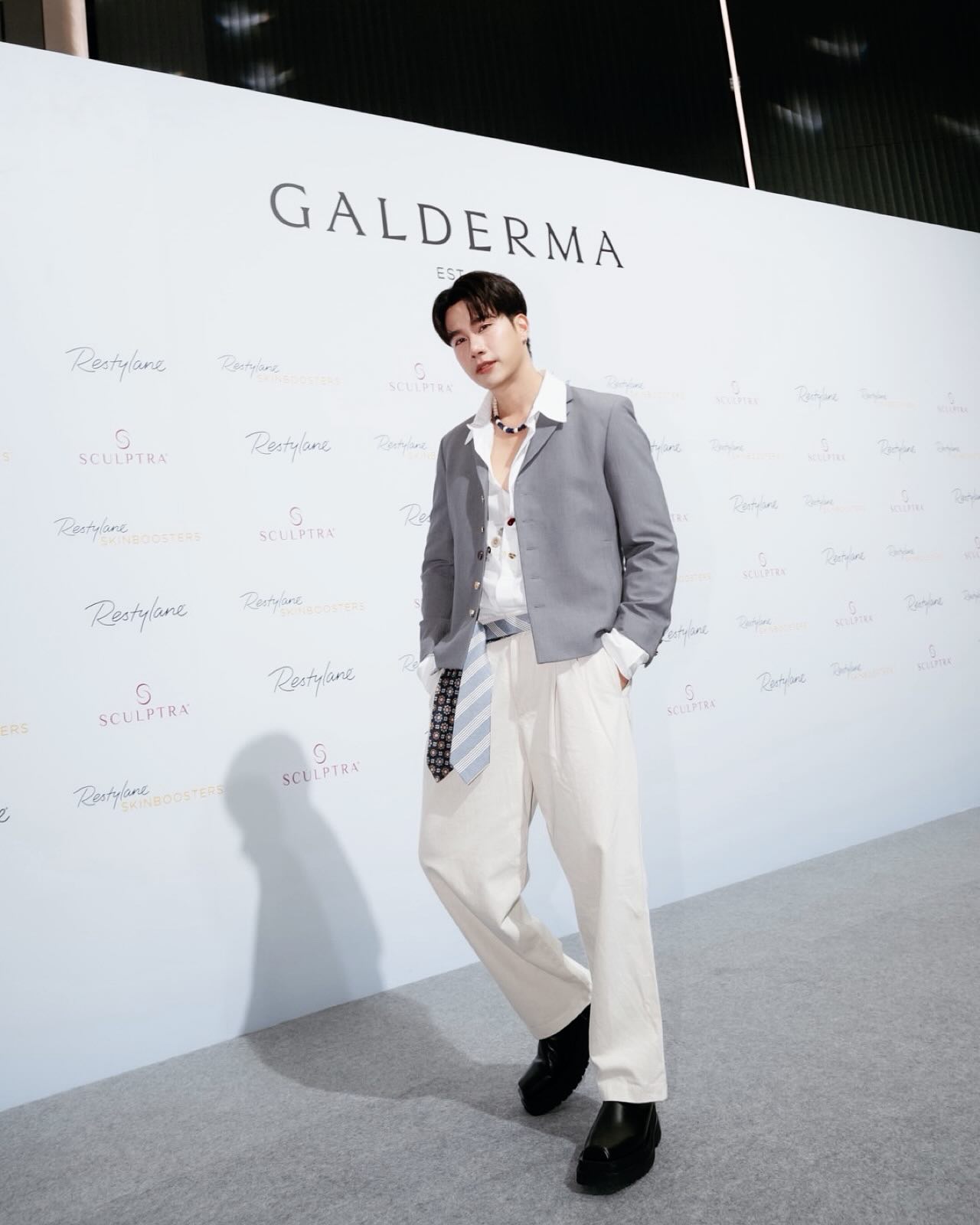 ตุลย์ - ภากร ธนศรีวนิชชัย