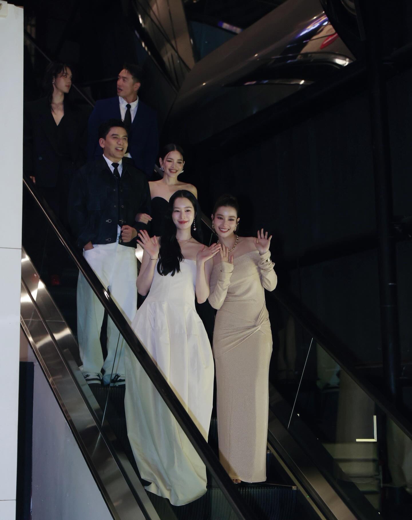 ฐิสา - วริฏฐิสา ลิ้มธรรมมหิศร