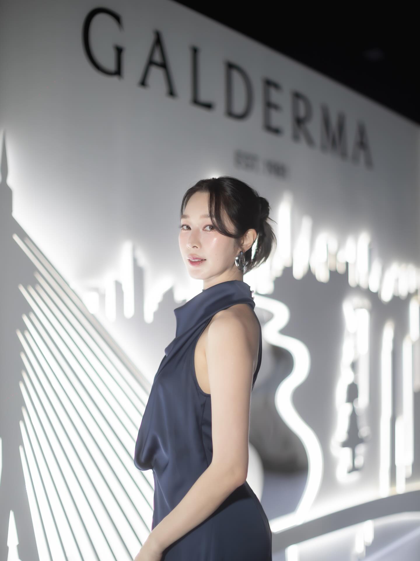 ฐิสา - วริฏฐิสา ลิ้มธรรมมหิศร