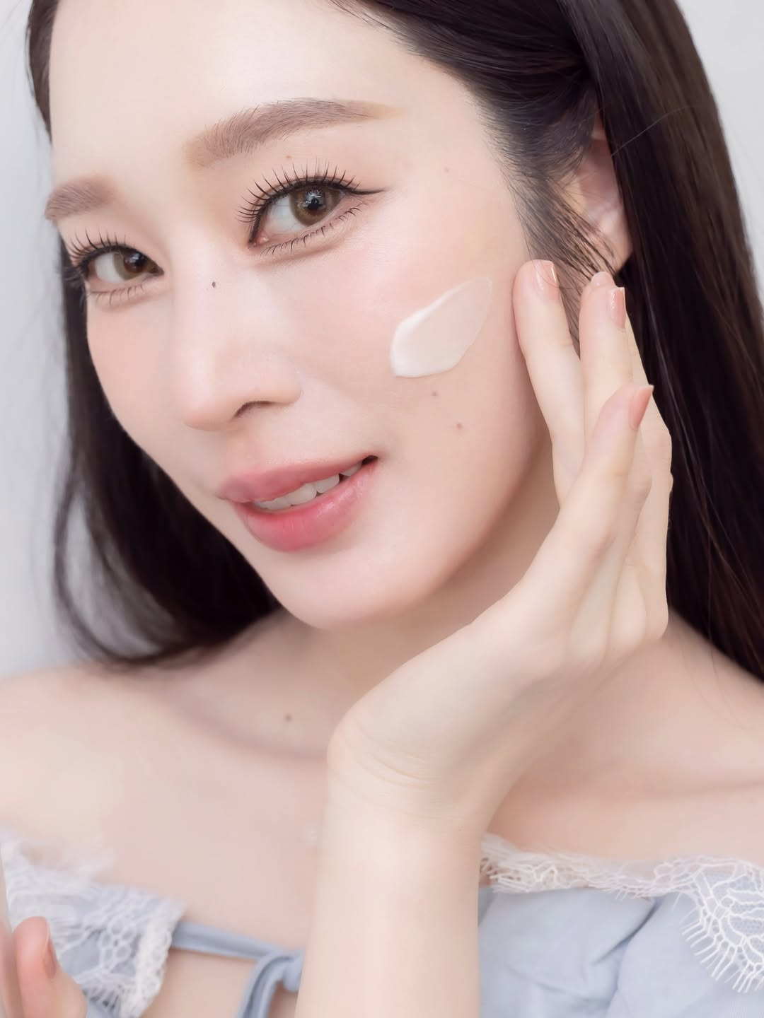 ฐิสา - วริฏฐิสา ลิ้มธรรมมหิศร