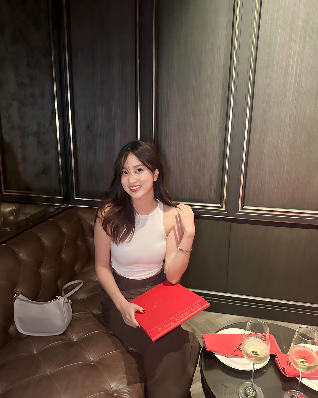 แคน - นายิกา ศรีเนียน