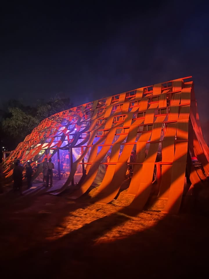 แคน - นายิกา ศรีเนียน