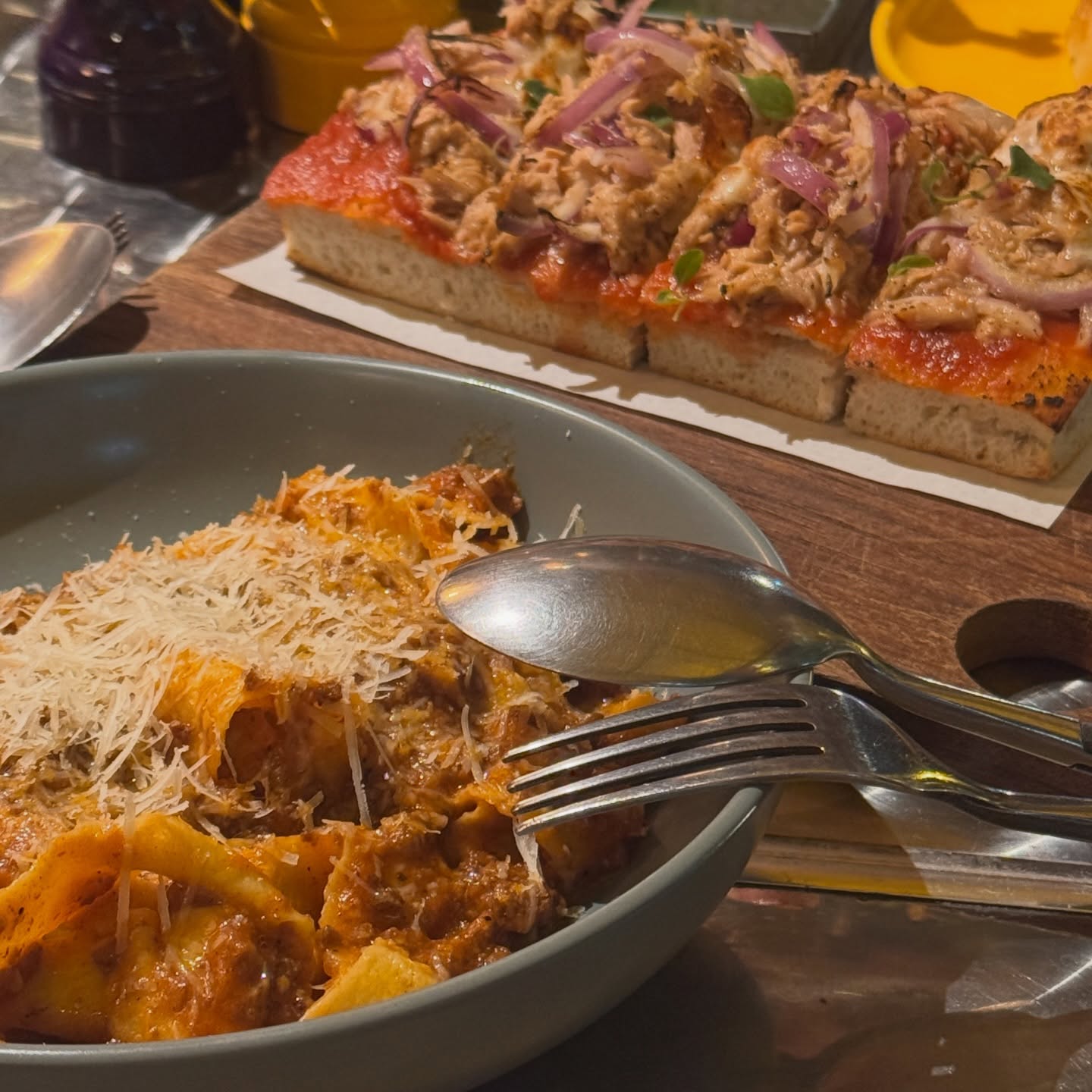 แคน - นายิกา ศรีเนียน