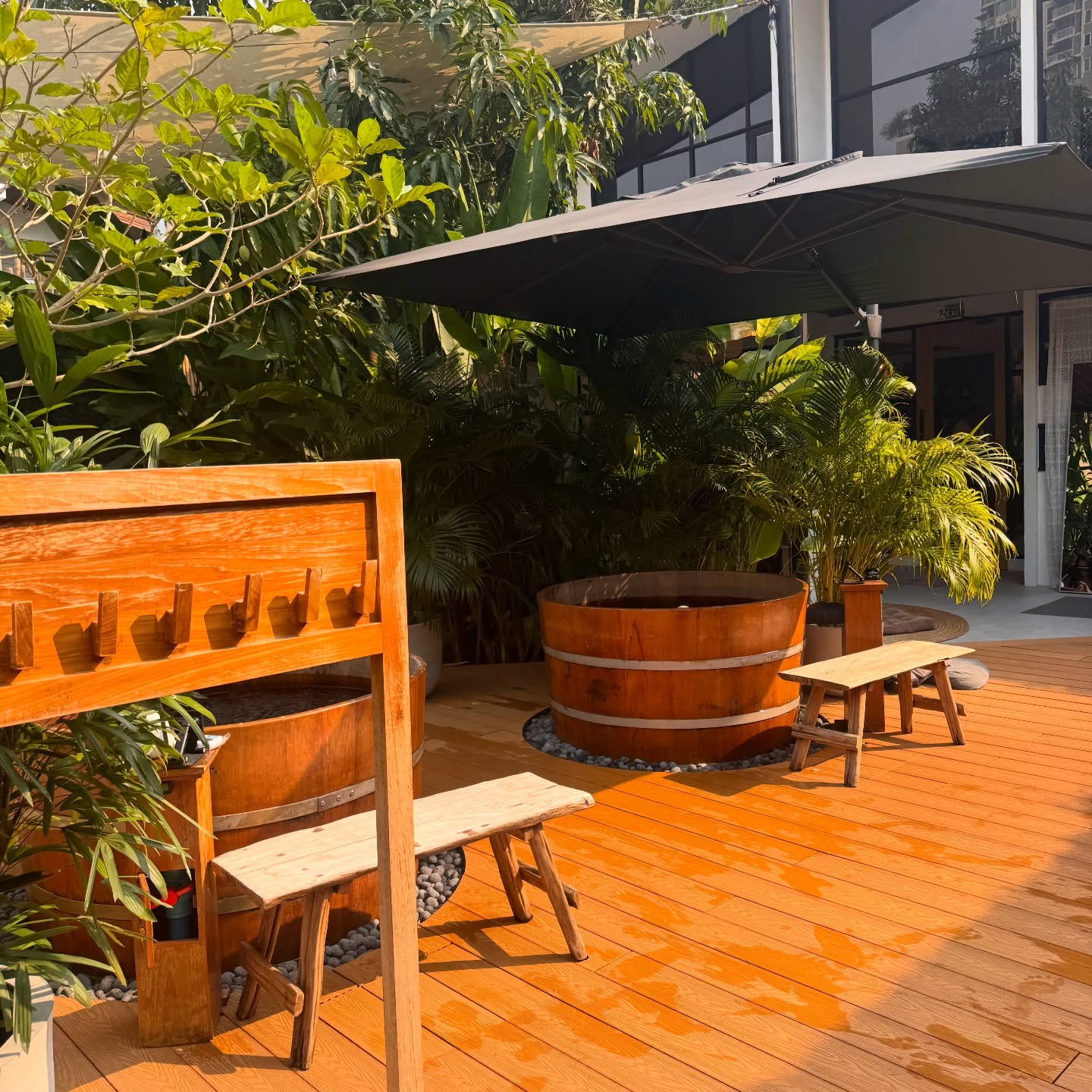 แคน - นายิกา ศรีเนียน