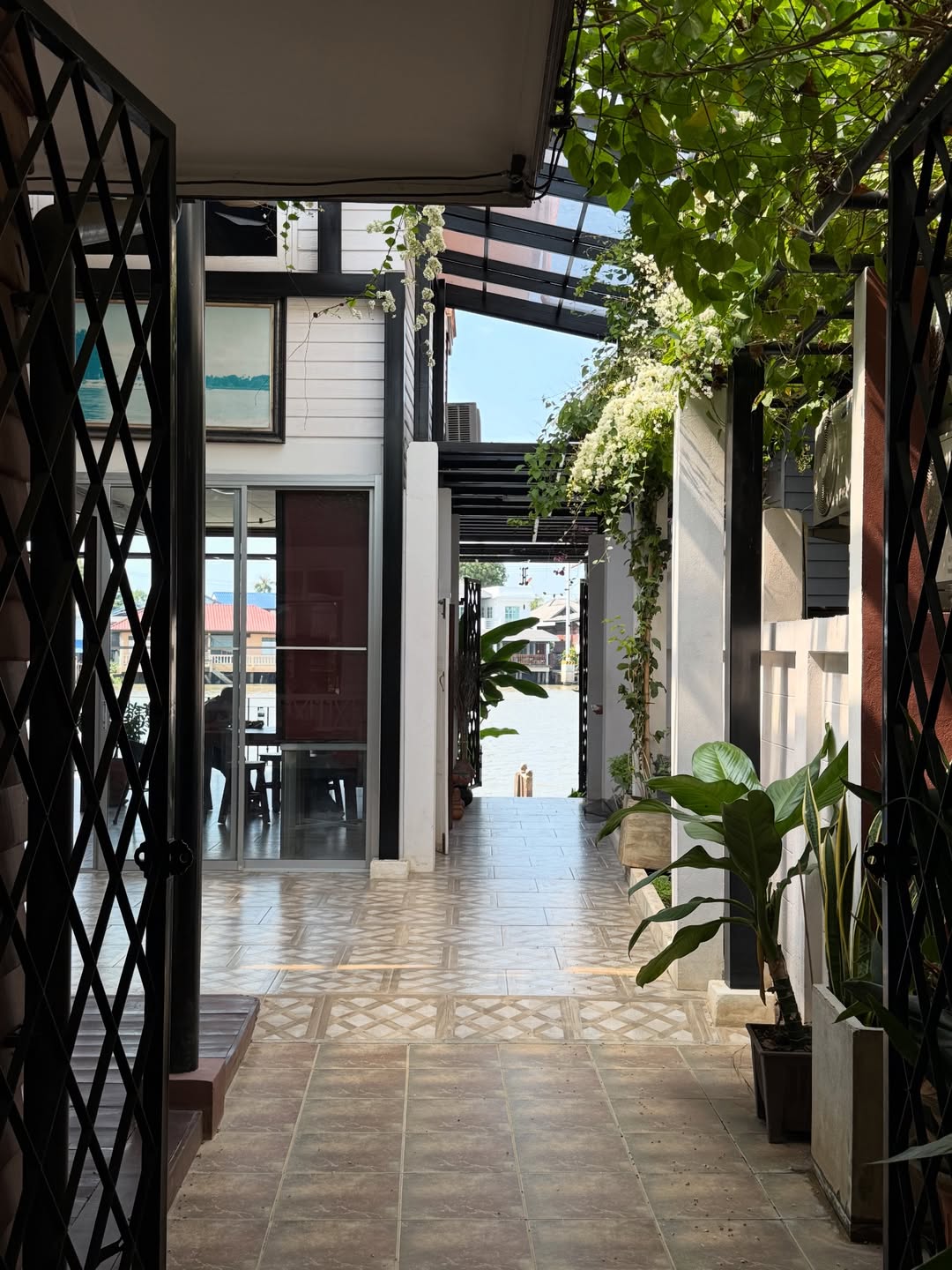 แต้ว - ณฐพร เตมีรักษ์