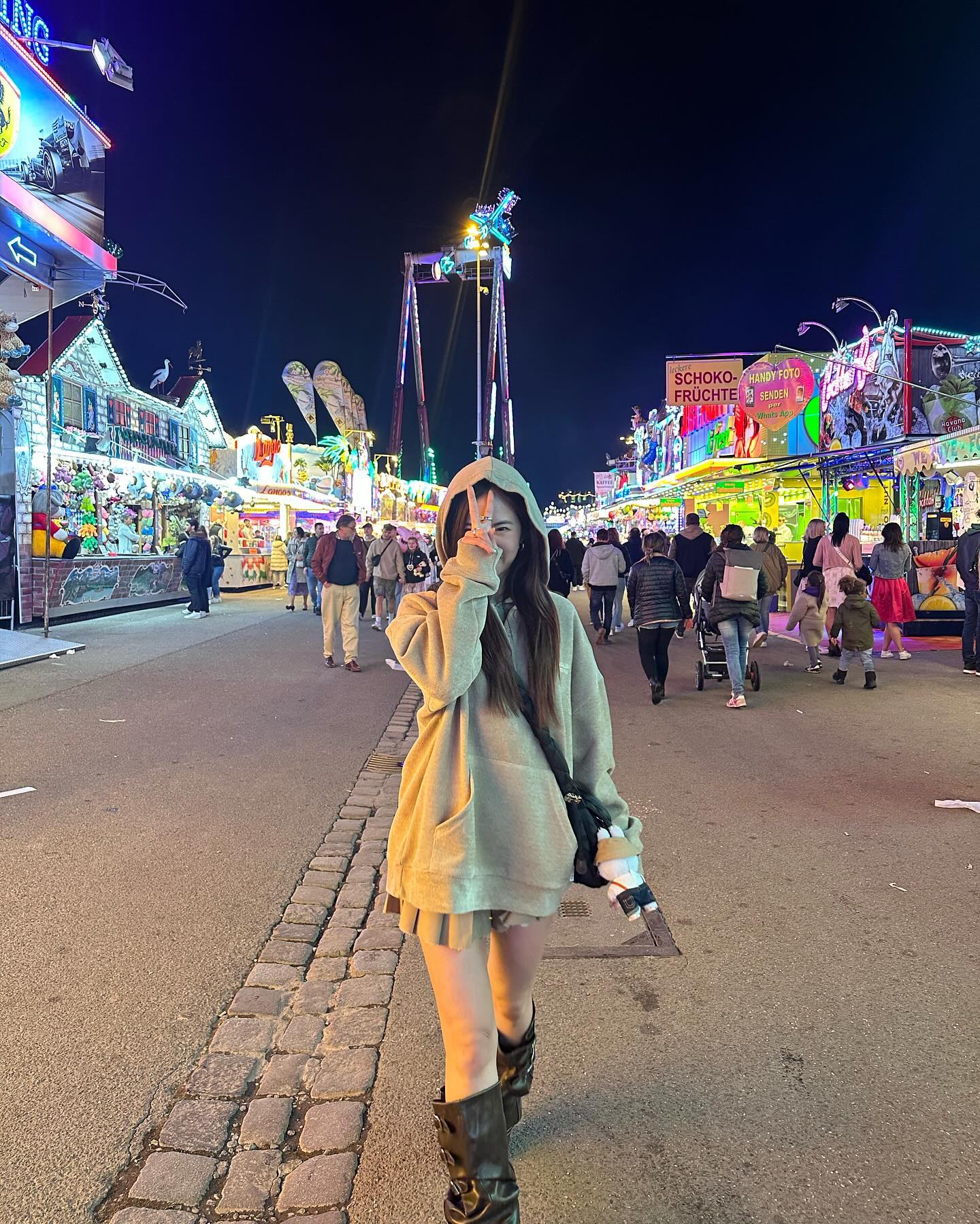 มายด์ - ลภัสลัล จิรเวชสุนทรกุล