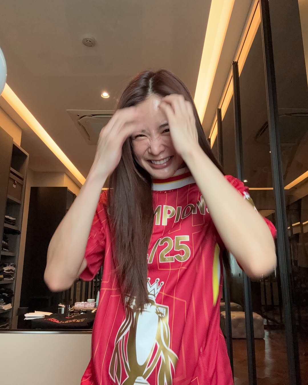มายด์ - ลภัสลัล จิรเวชสุนทรกุล