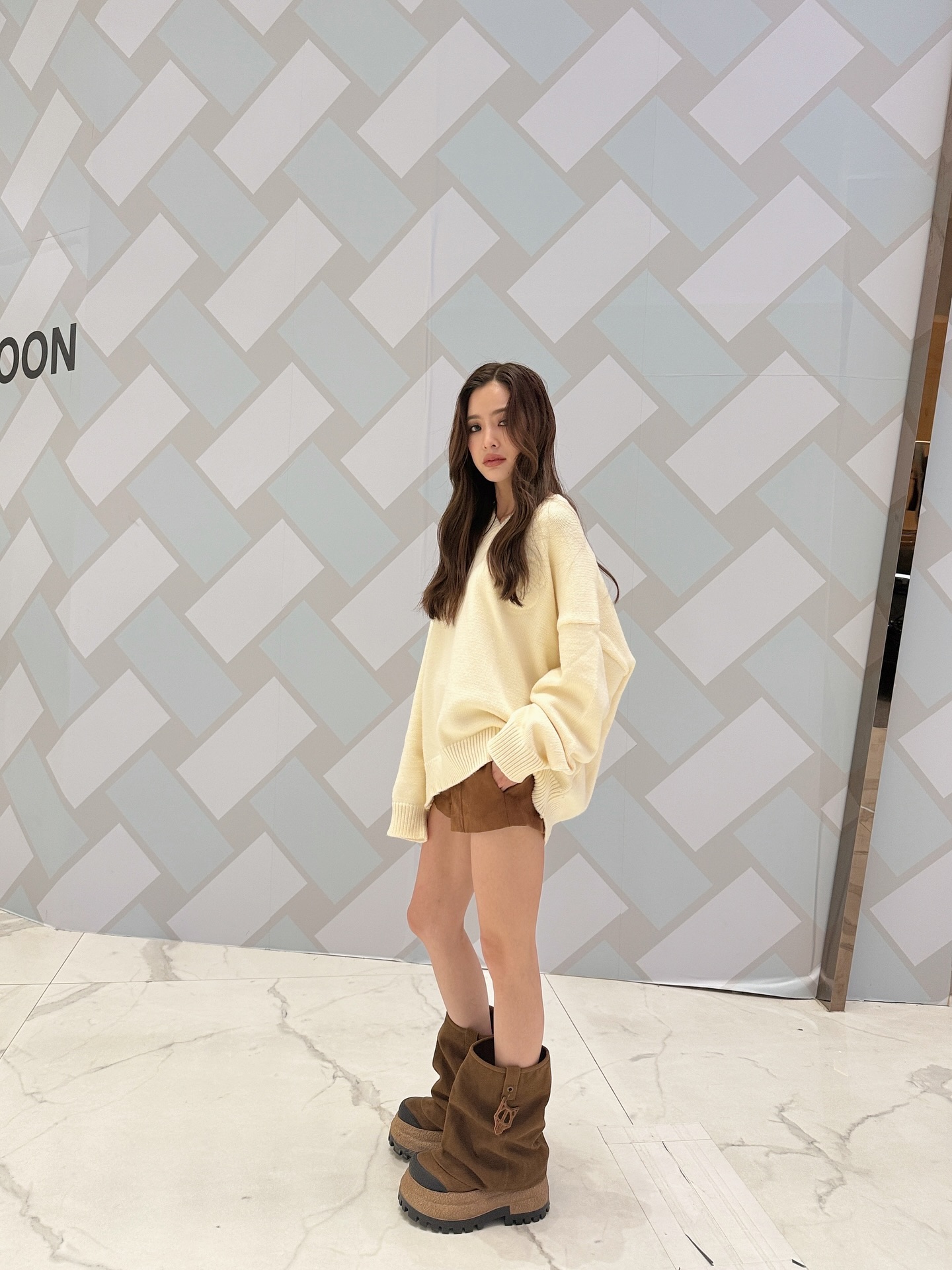 มายด์ - ลภัสลัล จิรเวชสุนทรกุล