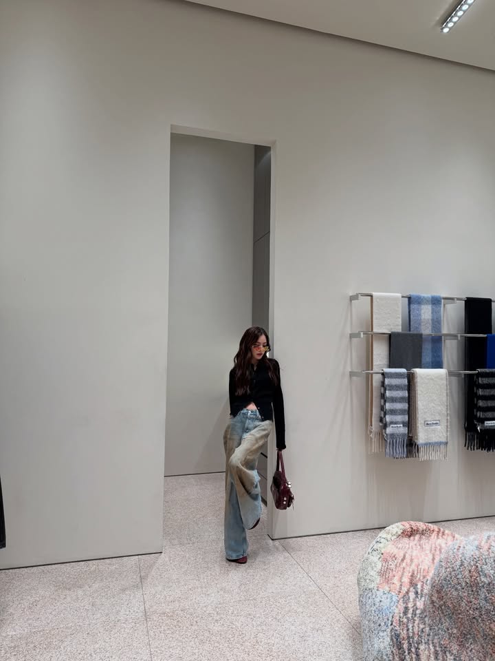 มายด์ - ลภัสลัล จิรเวชสุนทรกุล