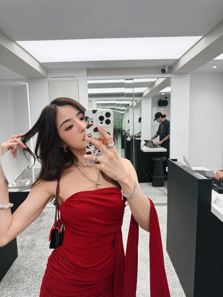 มายด์ - ลภัสลัล จิรเวชสุนทรกุล