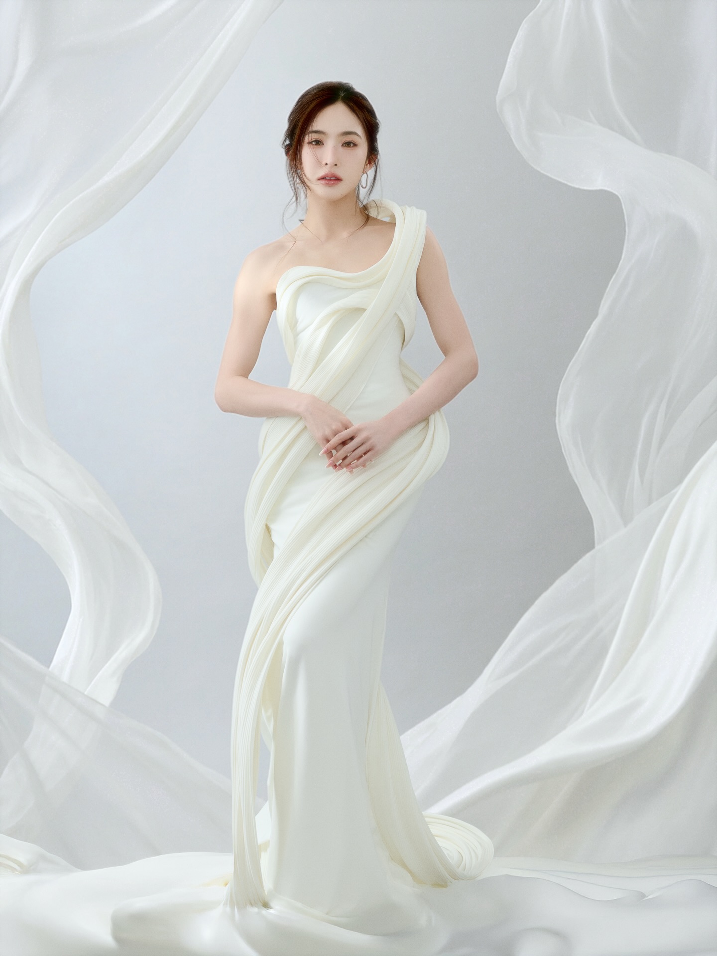 มายด์ - ลภัสลัล จิรเวชสุนทรกุล