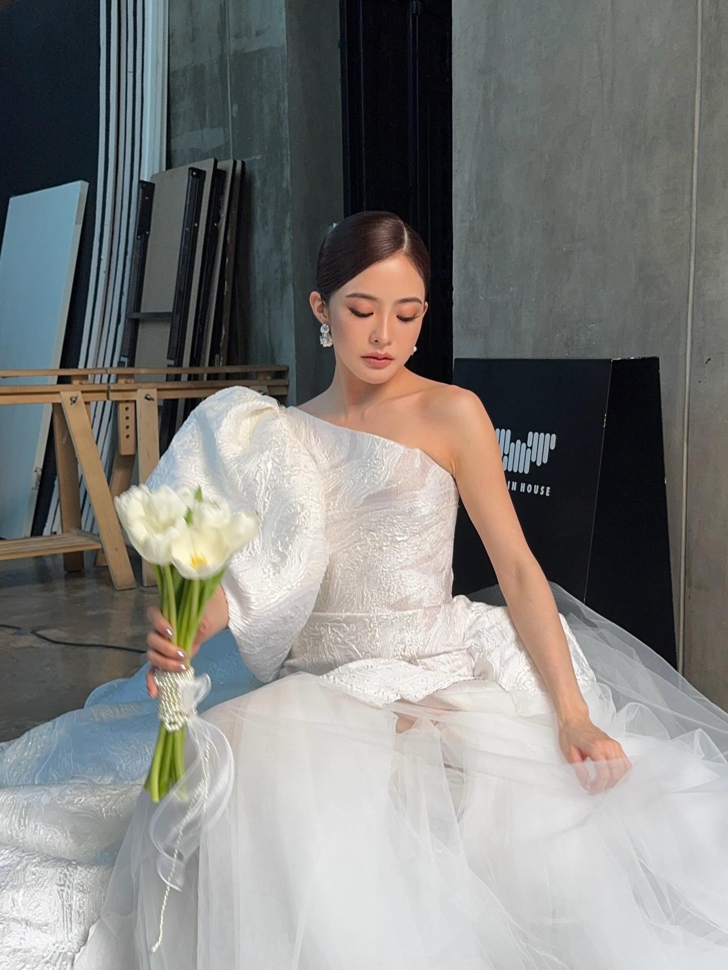 มายด์ - ลภัสลัล จิรเวชสุนทรกุล