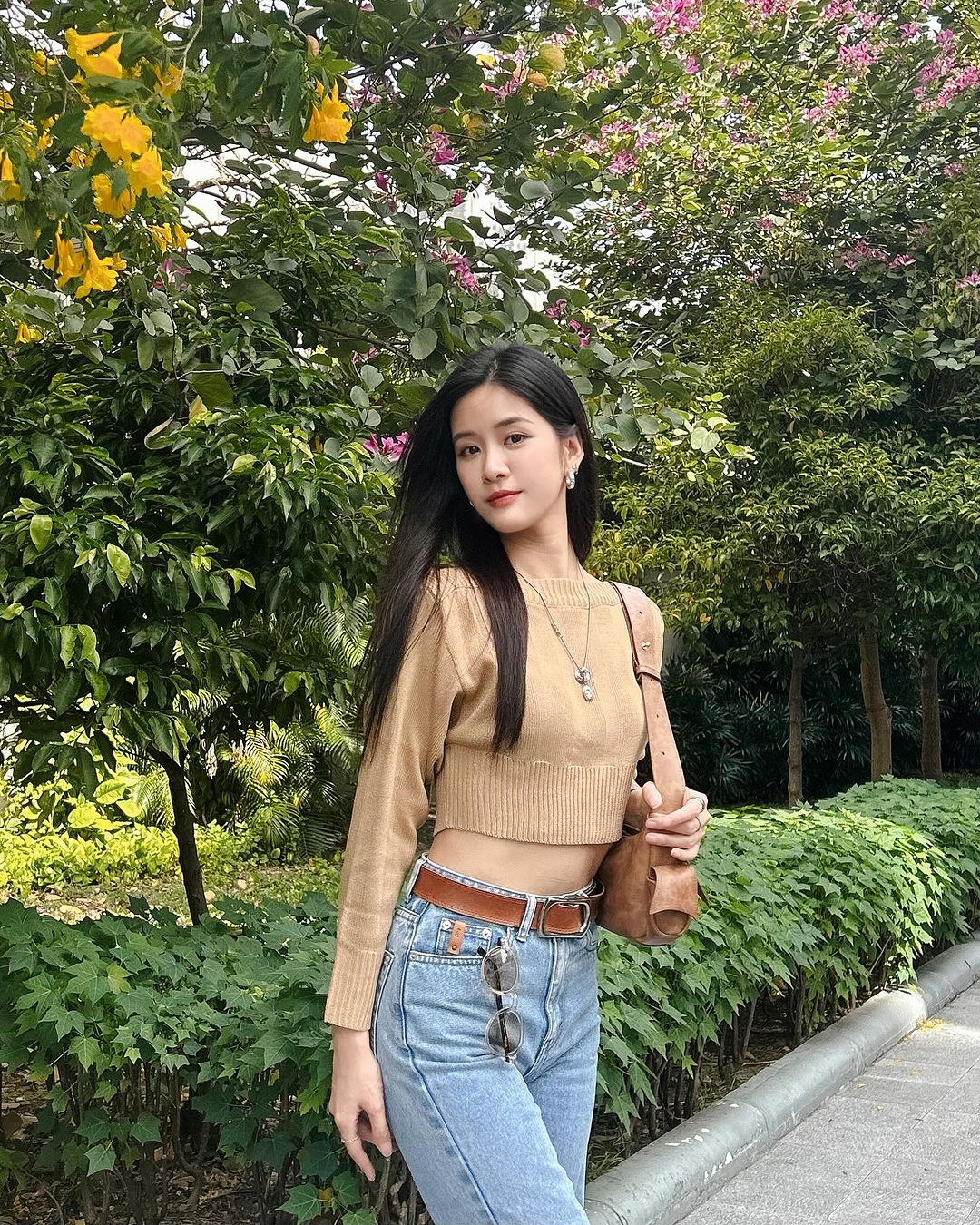 แพรว - เฌอมาวีร์ สุวรรณภานุโชค