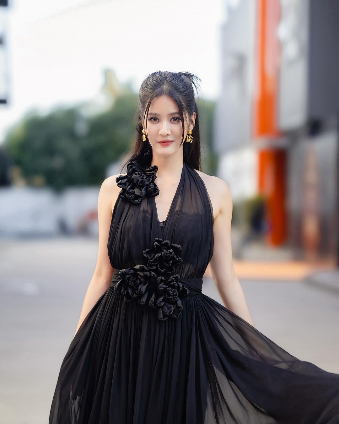 แพรว - เฌอมาวีร์ สุวรรณภานุโชค