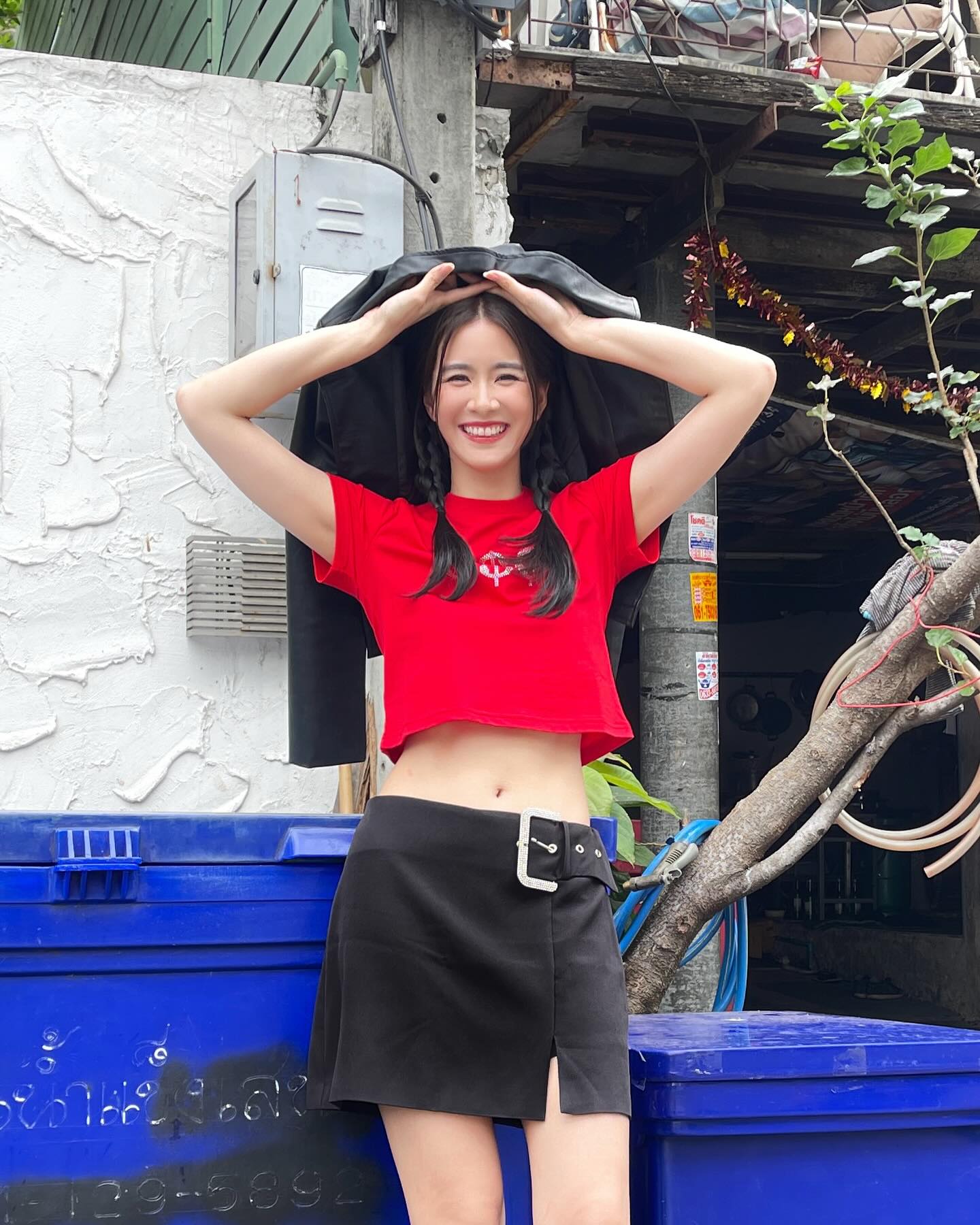 แพรว - เฌอมาวีร์ สุวรรณภานุโชค