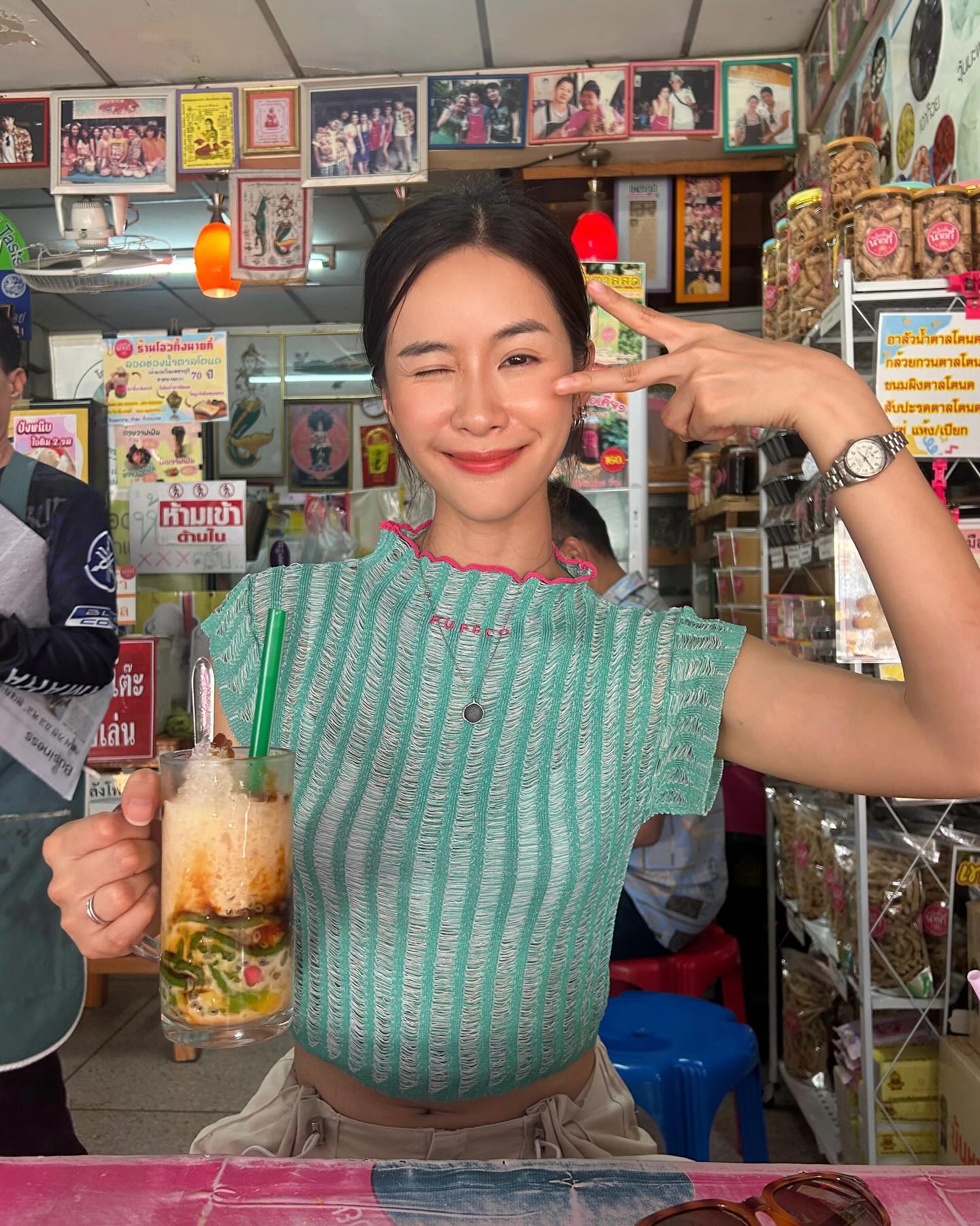 แพรว - เฌอมาวีร์ สุวรรณภานุโชค