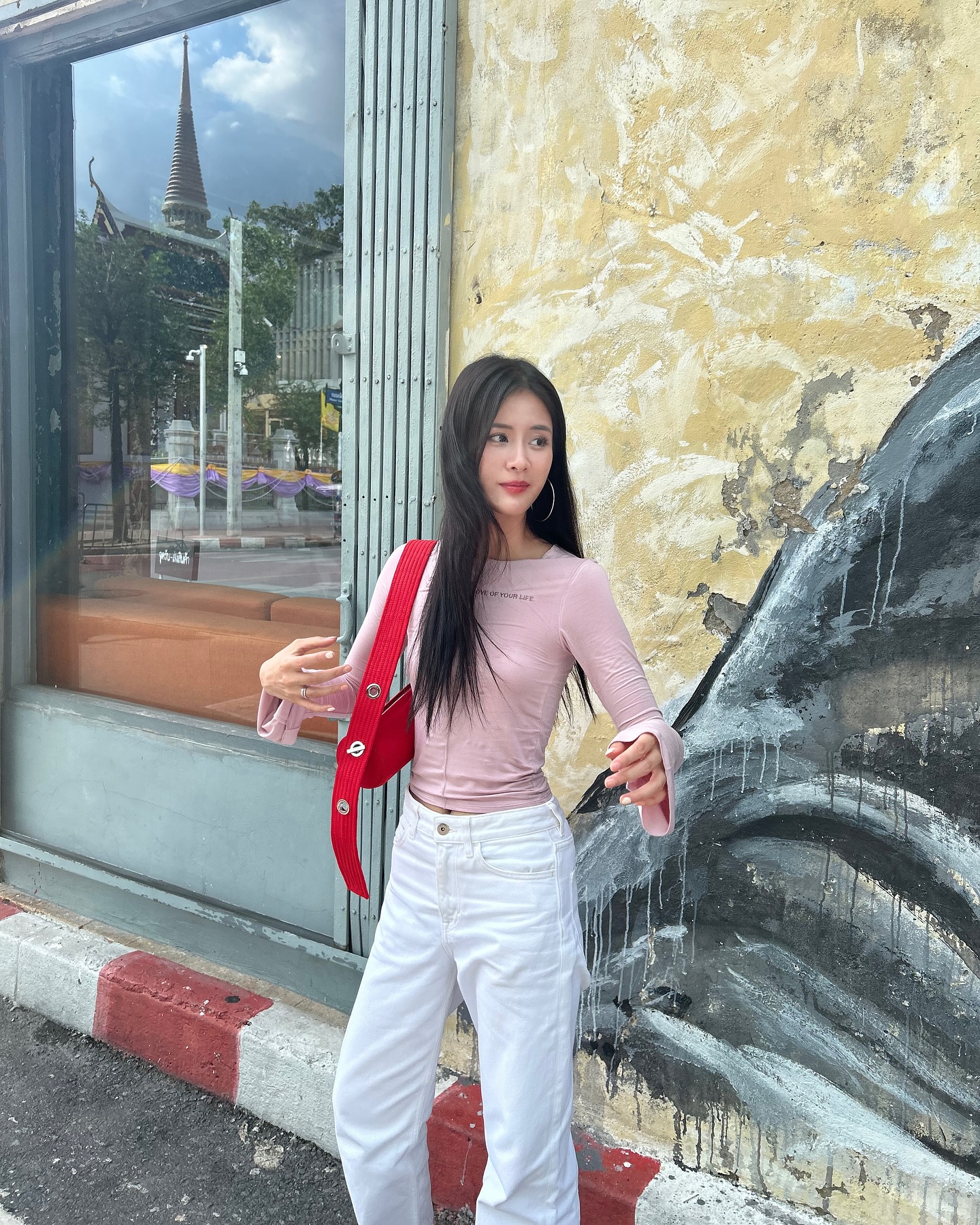 แพรว - เฌอมาวีร์ สุวรรณภานุโชค
