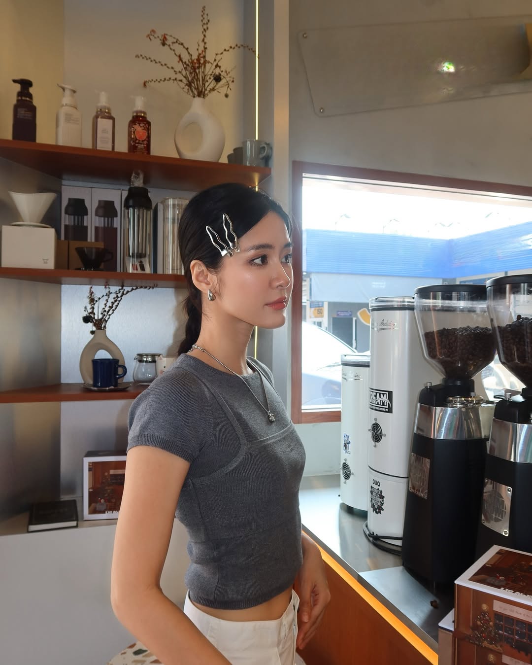 แพรว - เฌอมาวีร์ สุวรรณภานุโชค