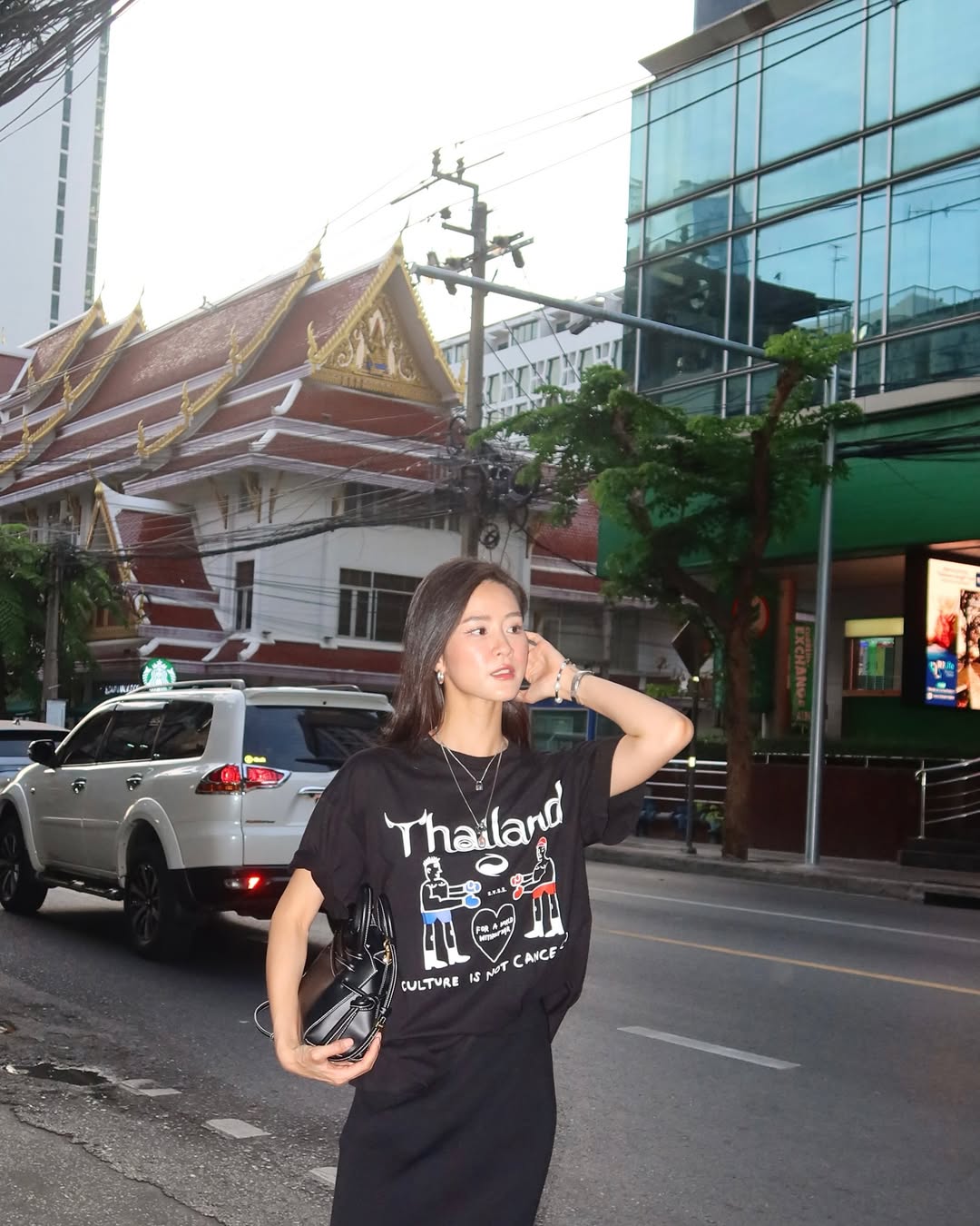 แพรว - เฌอมาวีร์ สุวรรณภานุโชค