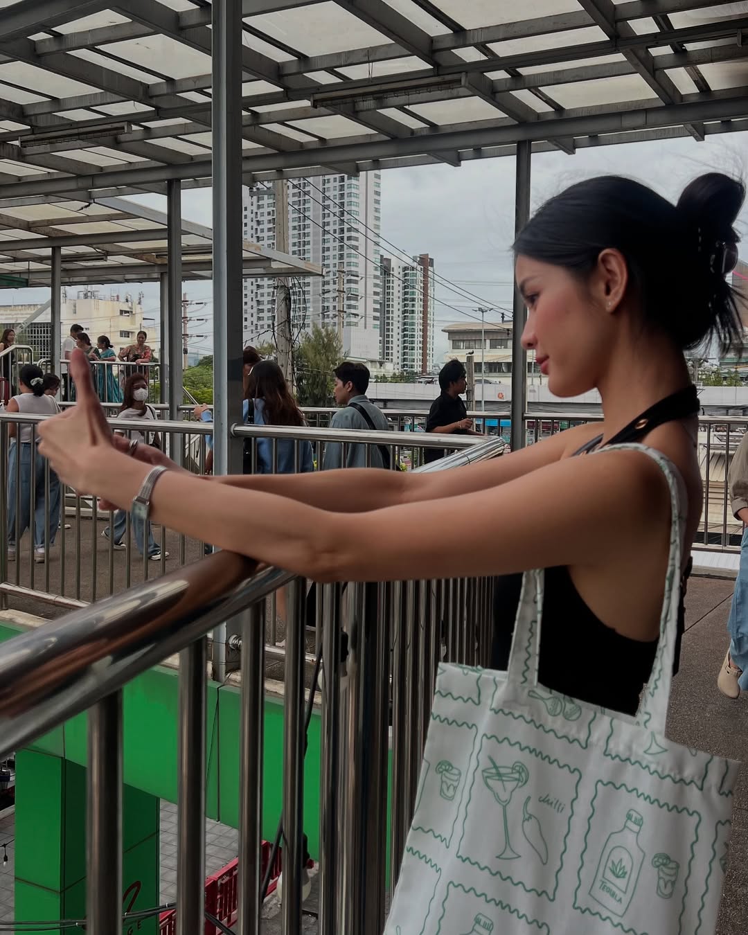 แพรว - เฌอมาวีร์ สุวรรณภานุโชค