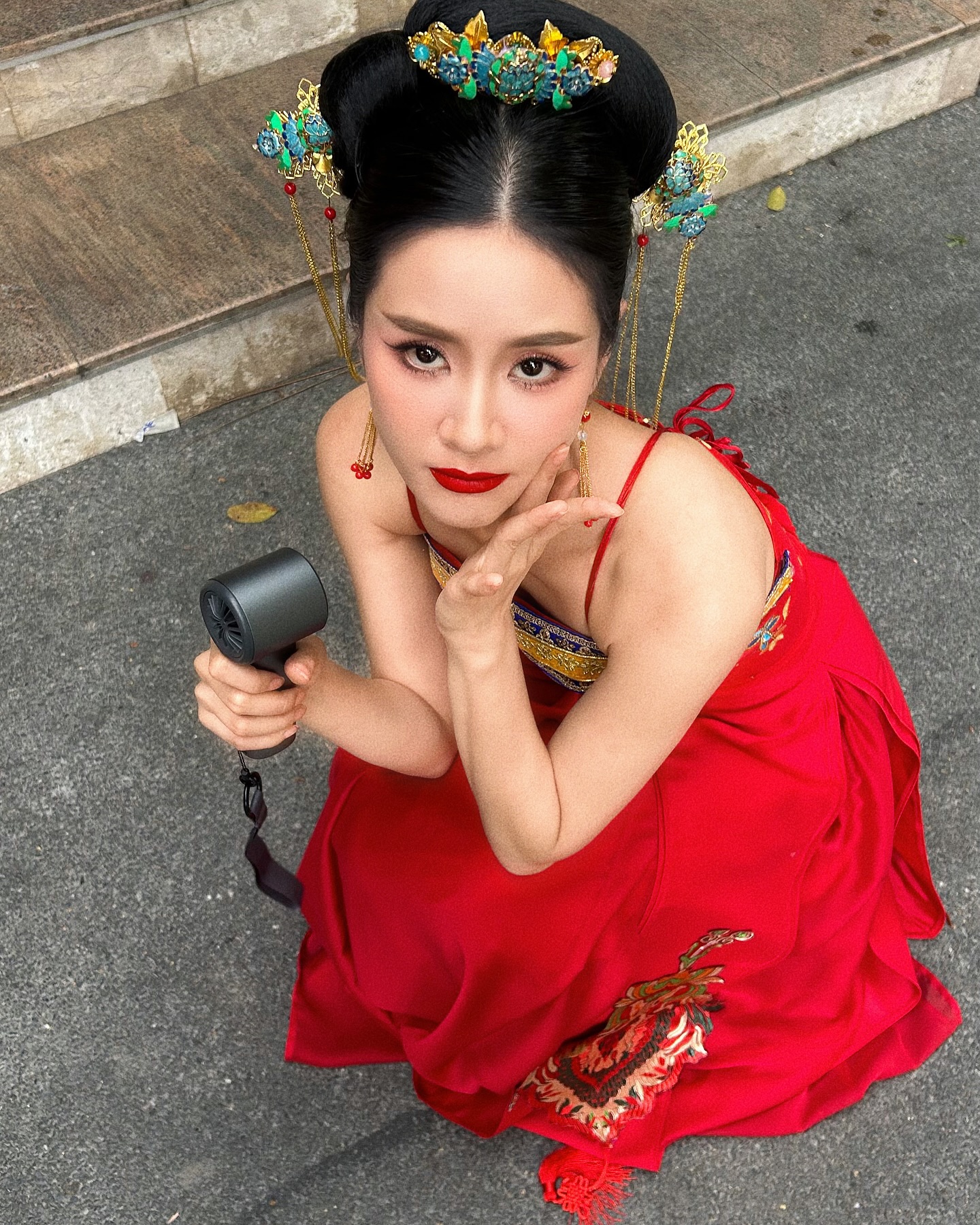แพรว - เฌอมาวีร์ สุวรรณภานุโชค