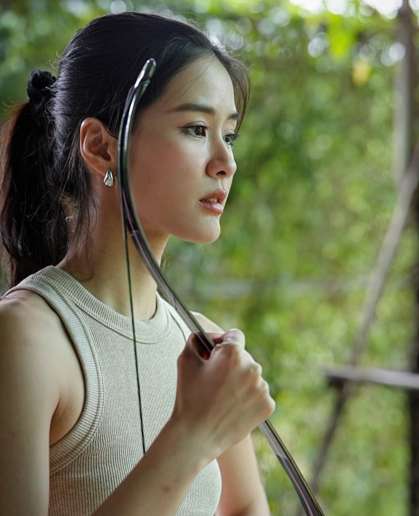แพรว - เฌอมาวีร์ สุวรรณภานุโชค