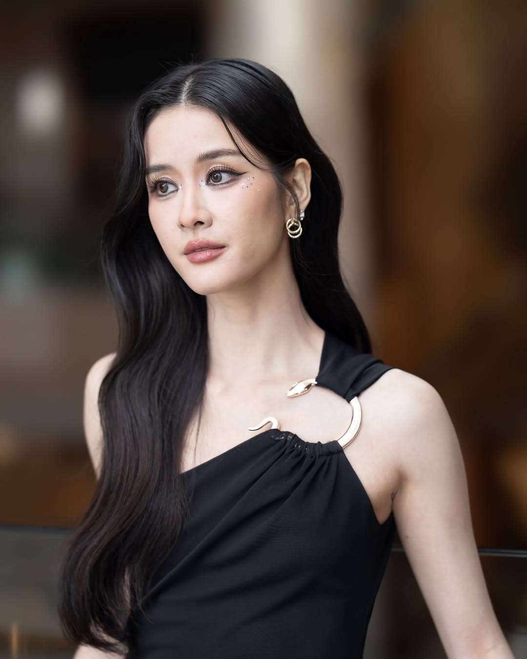 แพรว - เฌอมาวีร์ สุวรรณภานุโชค