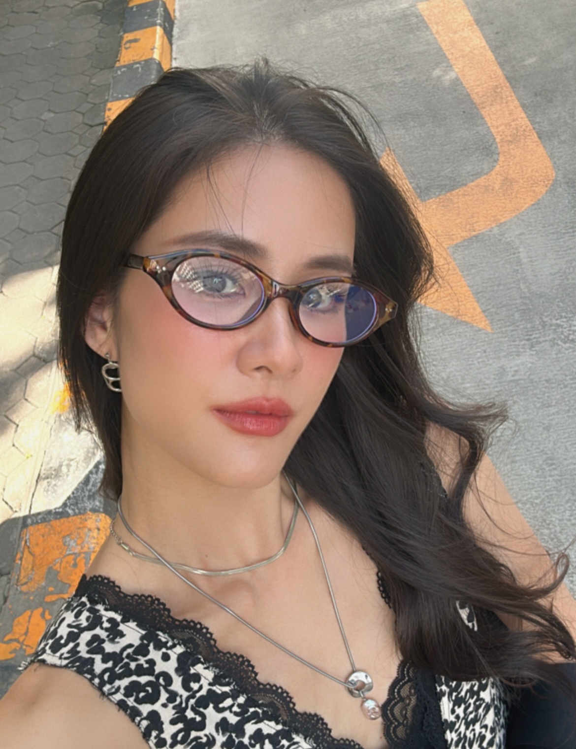 แพรว - เฌอมาวีร์ สุวรรณภานุโชค