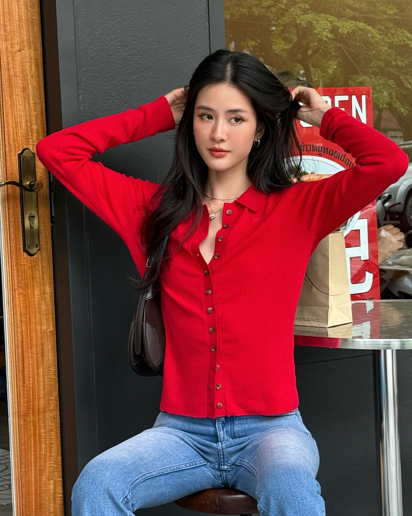 แพรว - เฌอมาวีร์ สุวรรณภานุโชค