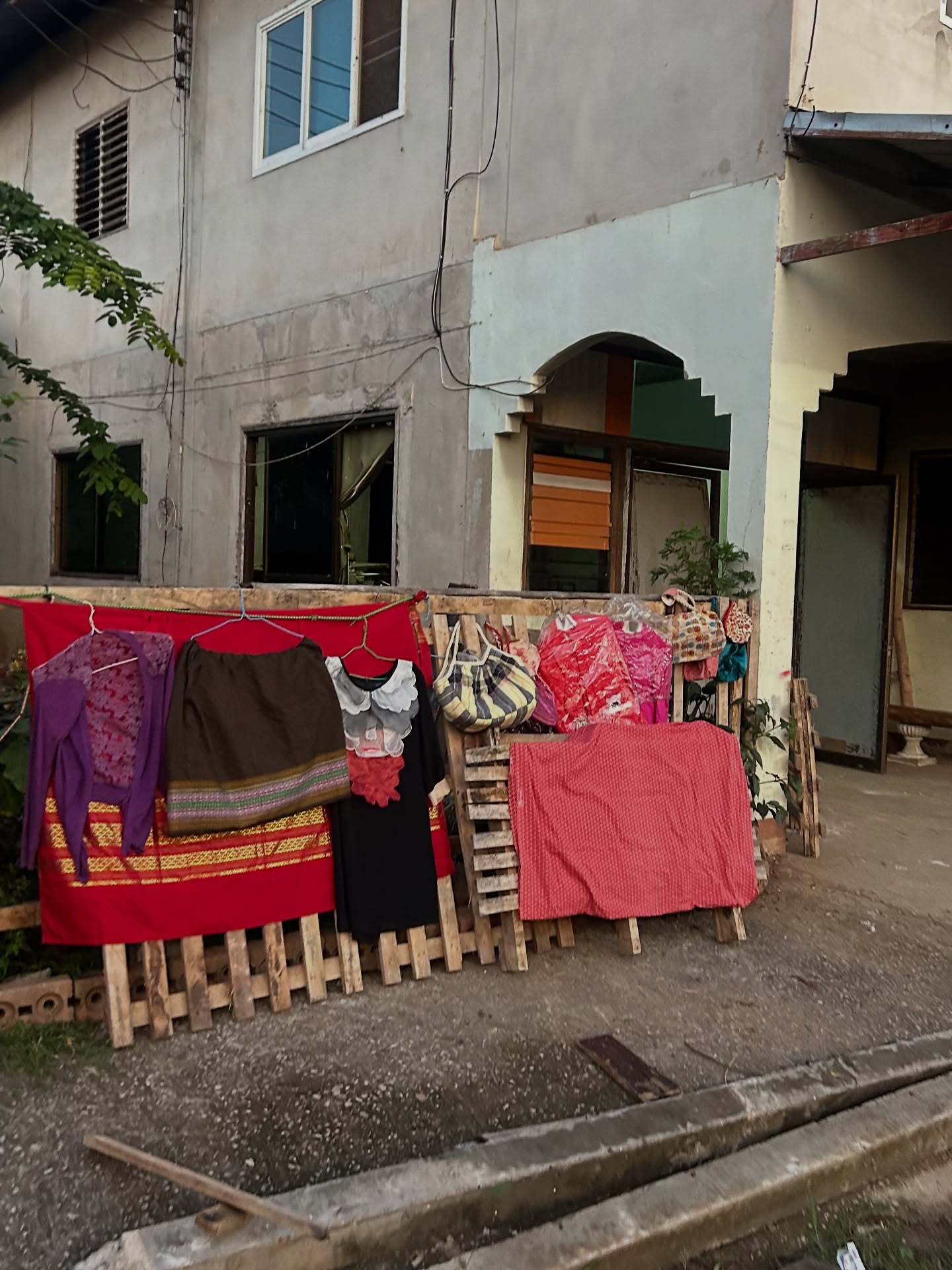 แพรว - เฌอมาวีร์ สุวรรณภานุโชค