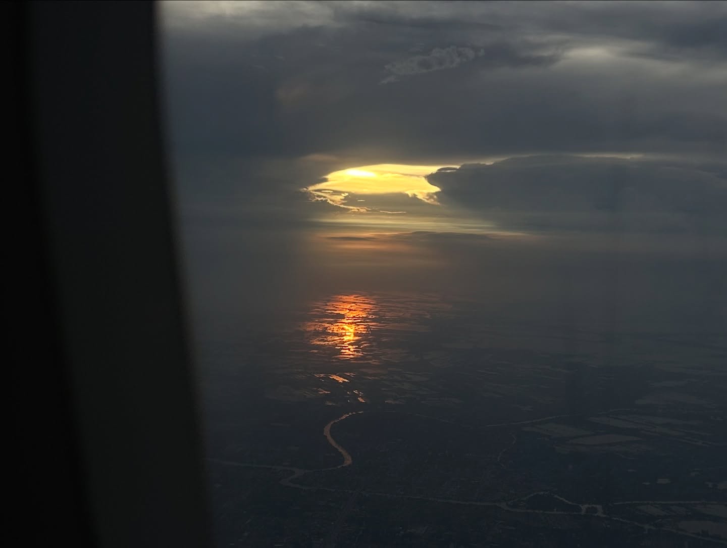 แพรว - เฌอมาวีร์ สุวรรณภานุโชค