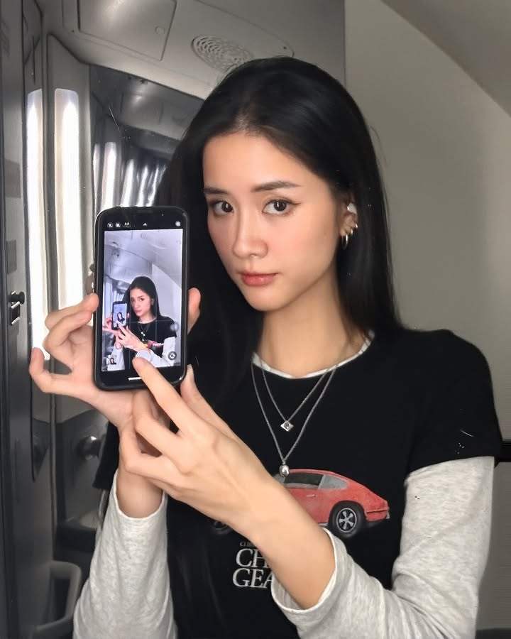 แพรว - เฌอมาวีร์ สุวรรณภานุโชค