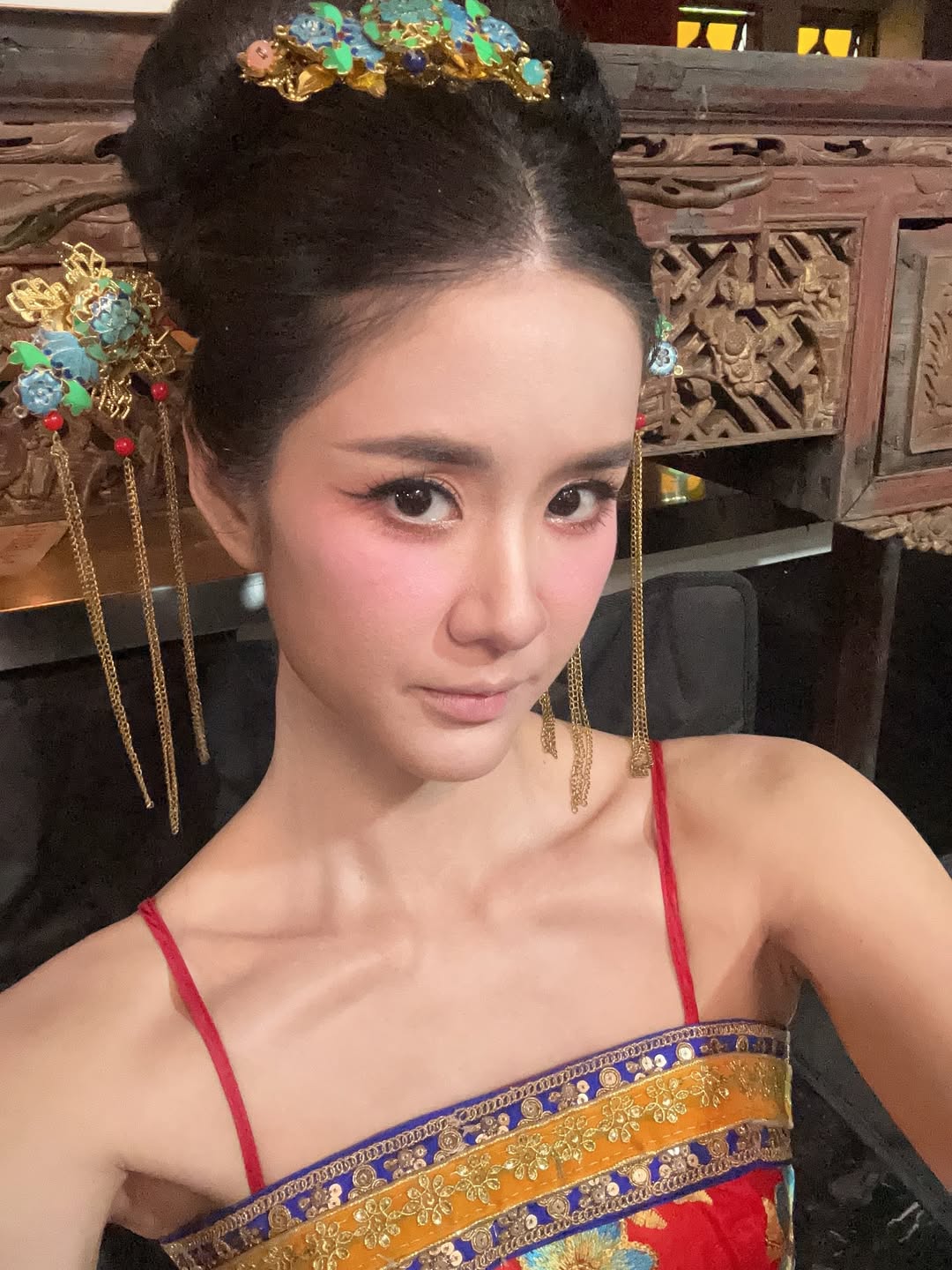 แพรว - เฌอมาวีร์ สุวรรณภานุโชค