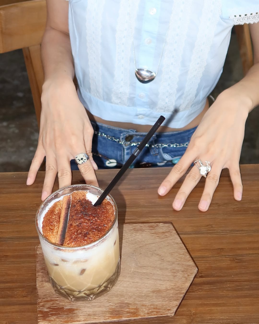 แพรว - เฌอมาวีร์ สุวรรณภานุโชค