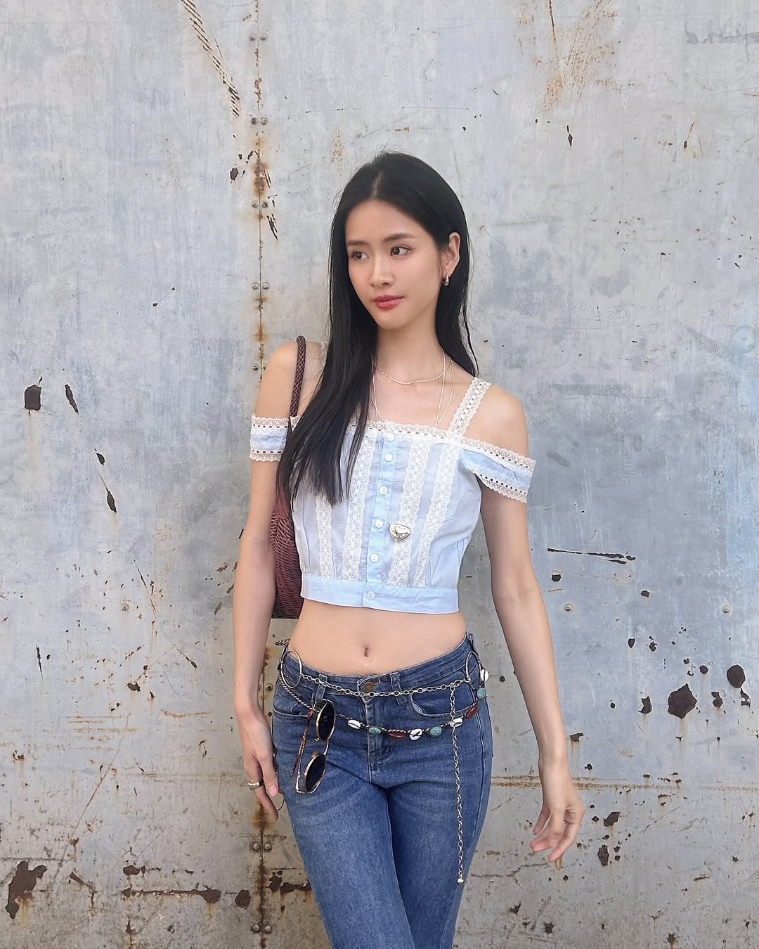 แพรว - เฌอมาวีร์ สุวรรณภานุโชค